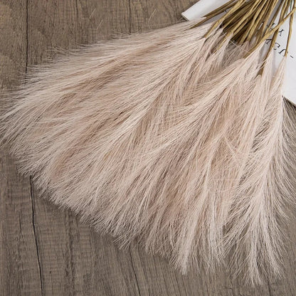 Fluffy Pampas Grass Decoration